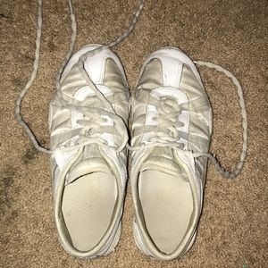 Infiniti cheer shoes